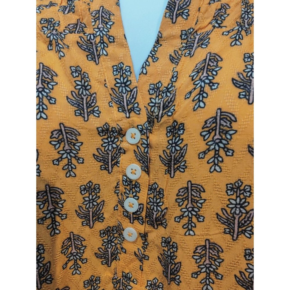 Knox Rose 'Sahara Gold' Yellow Flutter Sleeve Floral Blouse 1/4 Button S NWT - Picture 2 of 8